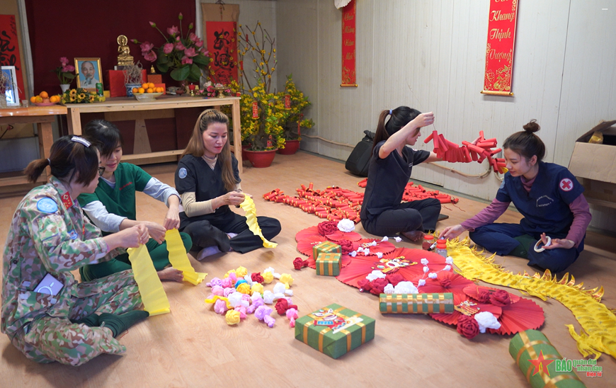 /UploadStore/admin/240203 Khong khi don tet tai UNMISS/05.png